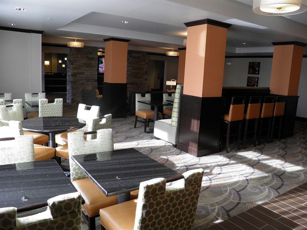 Holiday Inn Express & Suites Overland Park By Ihg Ngoại thất bức ảnh