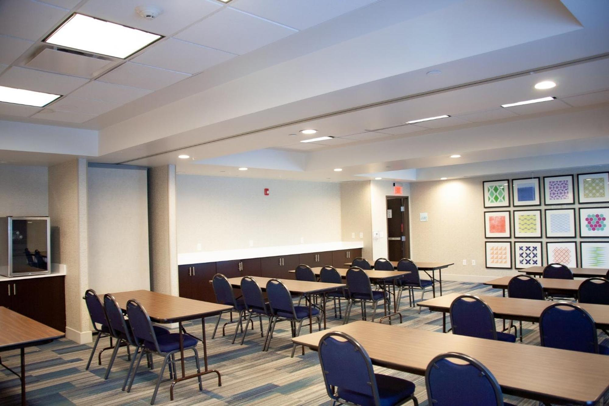 Holiday Inn Express & Suites Overland Park By Ihg Ngoại thất bức ảnh