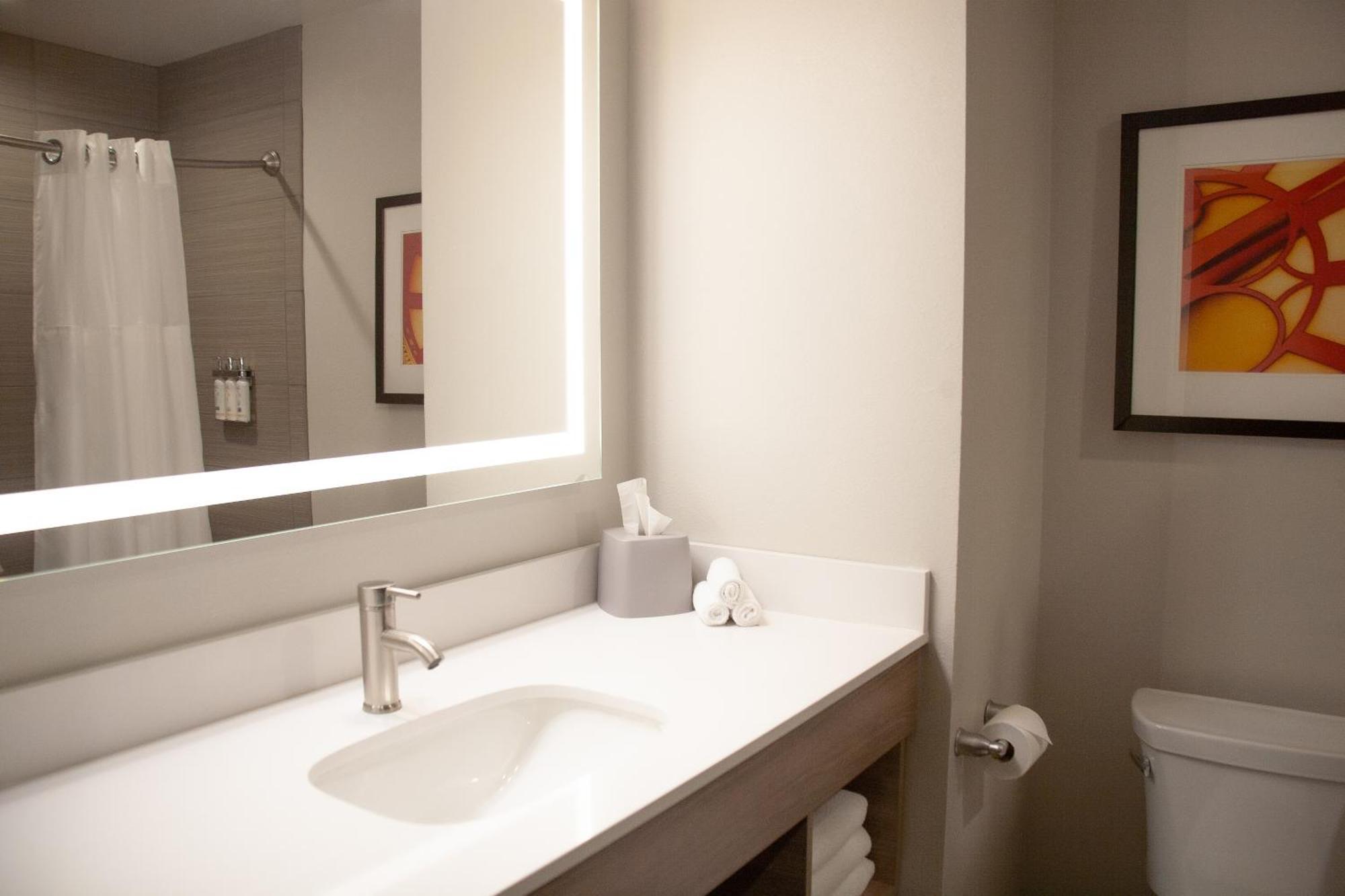 Holiday Inn Express & Suites Overland Park By Ihg Ngoại thất bức ảnh