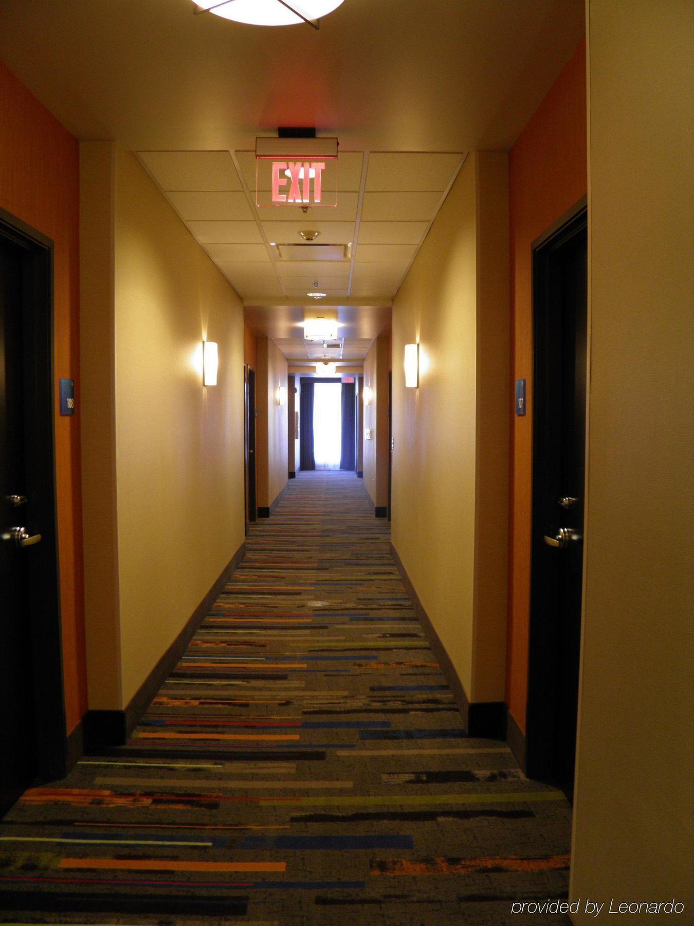 Holiday Inn Express & Suites Overland Park By Ihg Ngoại thất bức ảnh
