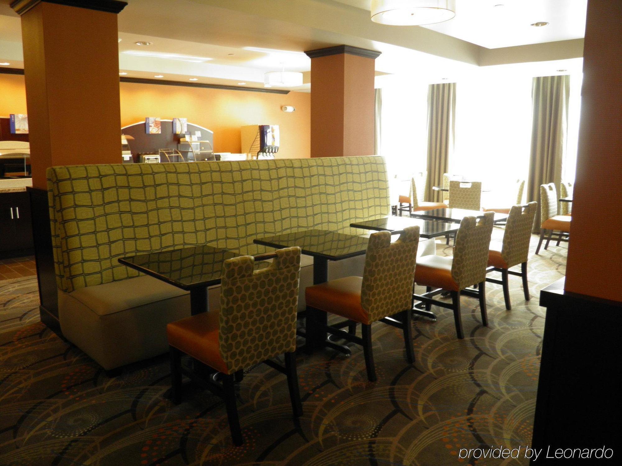 Holiday Inn Express & Suites Overland Park By Ihg Ngoại thất bức ảnh