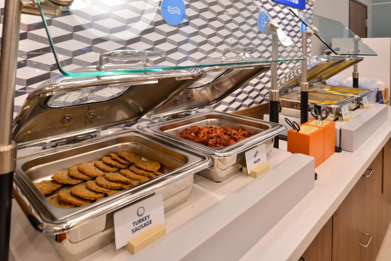 Holiday Inn Express & Suites Overland Park By Ihg Ngoại thất bức ảnh